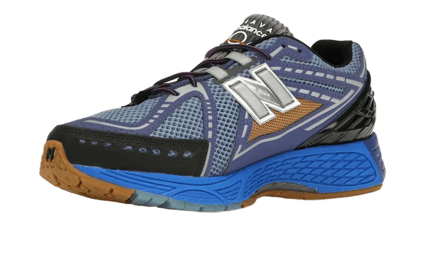 1906R Action Bronson Medusa Azul VOSneakers