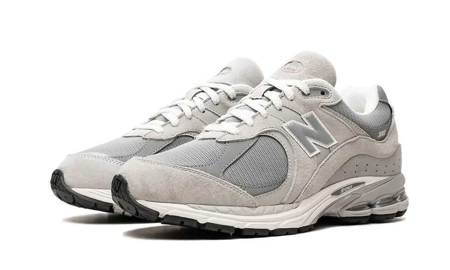 2002R Gore-Tex Concrete VOSneakers