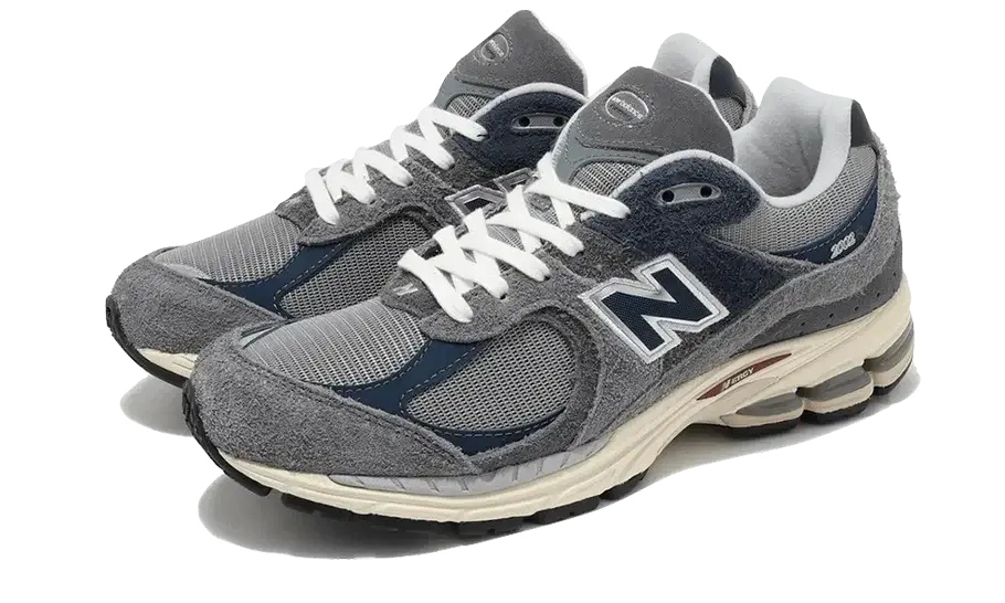 2002R Navy Castlerock VOSneakers
