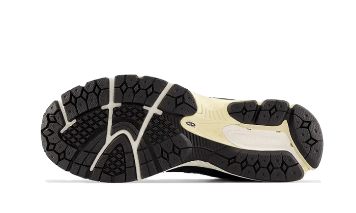 2002R Navy Eclipse VOSneakers