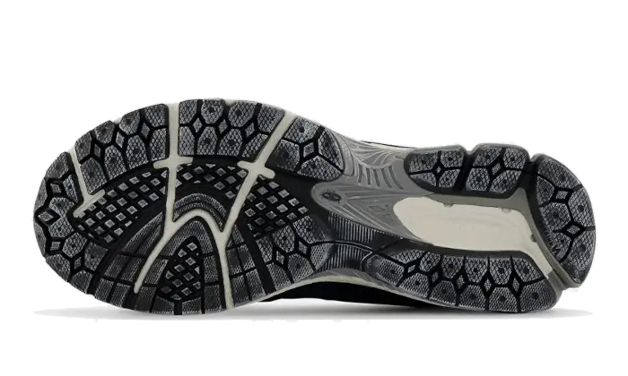 2002R Protection Pack Dark Navy VOSneakers