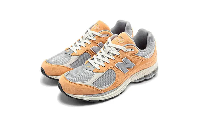 2002R Sweet Caramel VOSneakers