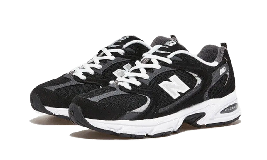 530 Classic Black Grey VOSneakers