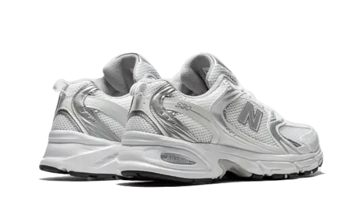 530 Munsell Silver White VOSneakers