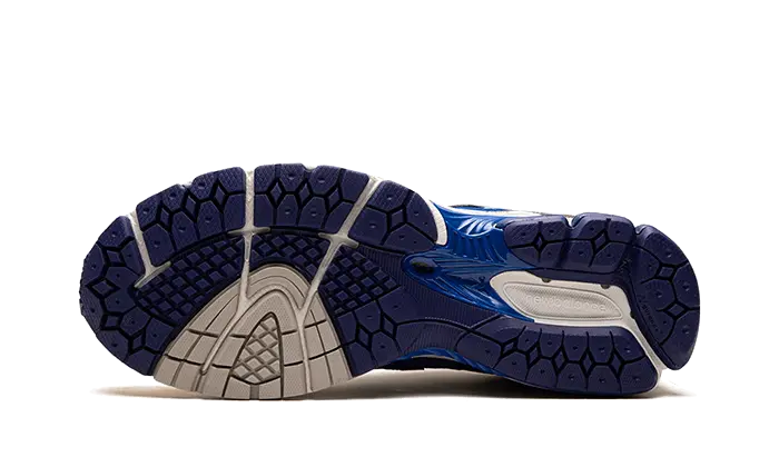 860 V2 Aime Leon Dore Blue VOSneakers