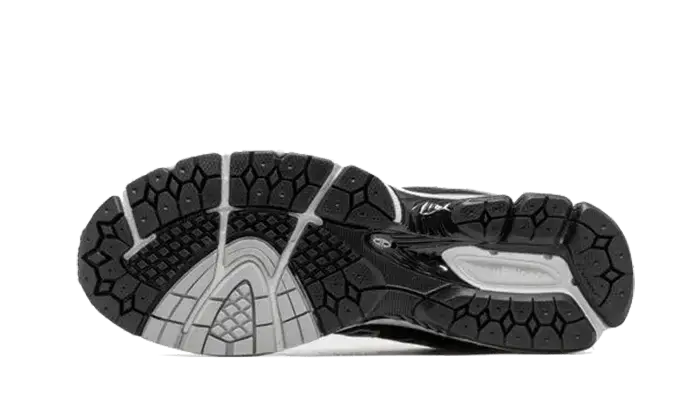 860 V2 Black White Silver VOSneakers