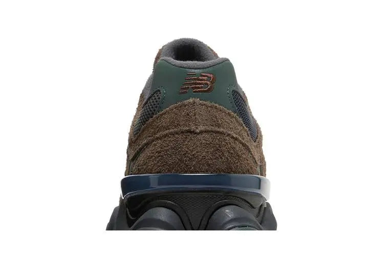 9060 Beef and Broccoli VOSneakers