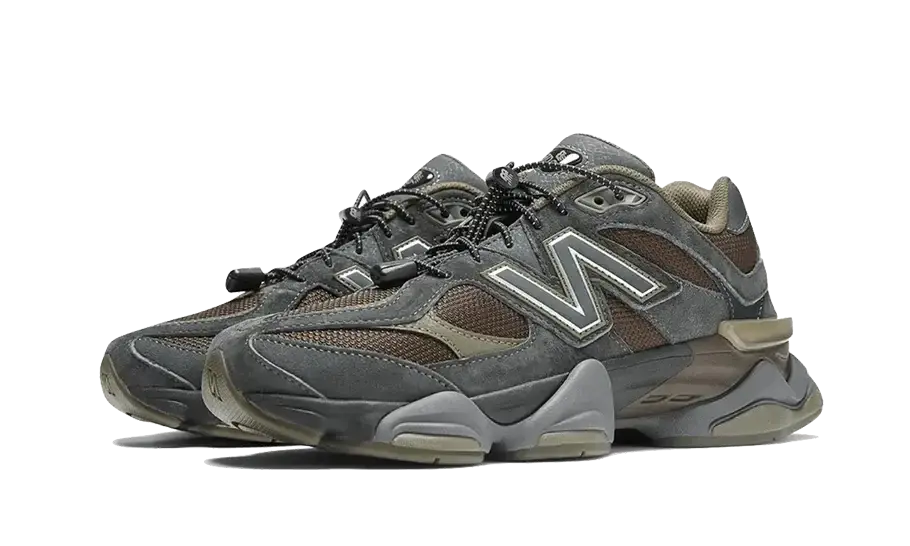 9060 Blacktop Dark Moss VOSneakers