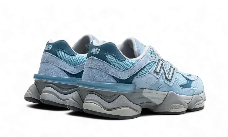 9060 Chrome Blue VOSneakers