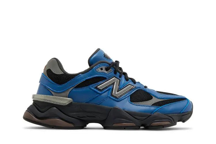 9060 Dark Royal Brown VOSneakers