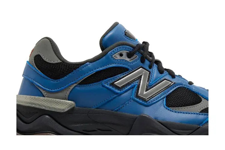 9060 Dark Royal Brown VOSneakers