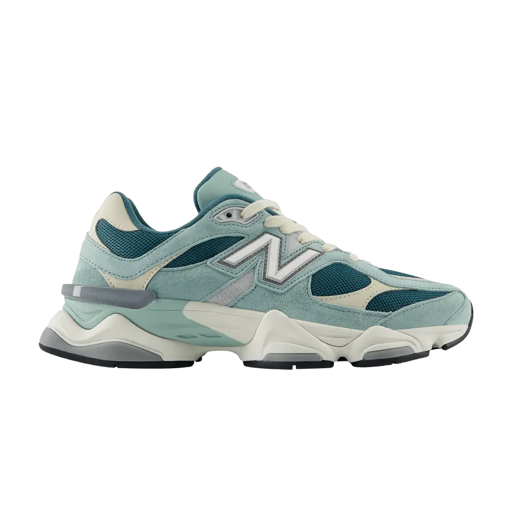 9060 Green Cream VOSneakers
