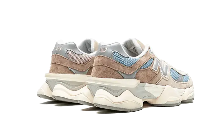 9060 Mushroom Aluminium VOSneakers