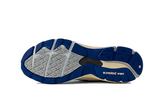 990V3 - Made In USA Cream Blue VOSneakers