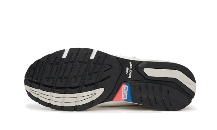 992 White Navy VOSneakers