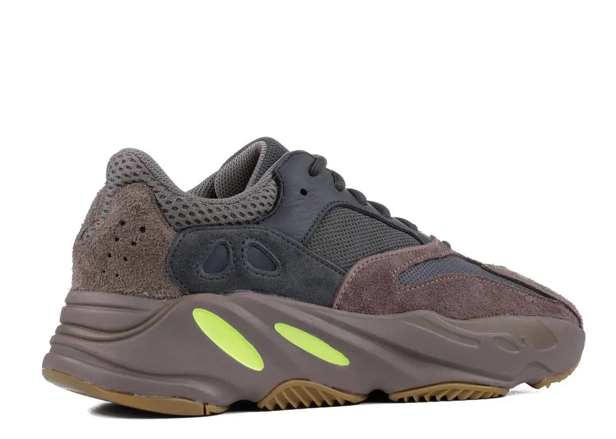 Adidas Yeezy 700 Mauve Yeezy