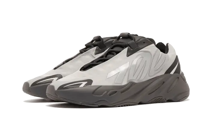 Adidas Yeezy 700 Mnvn Metallic Yeezy