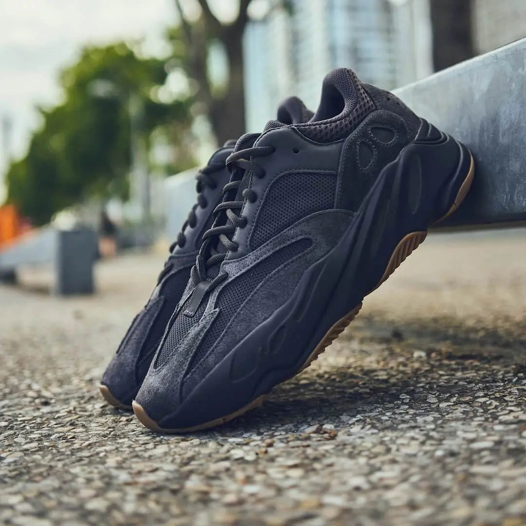 Adidas Yeezy 700 Utility Black Adidas