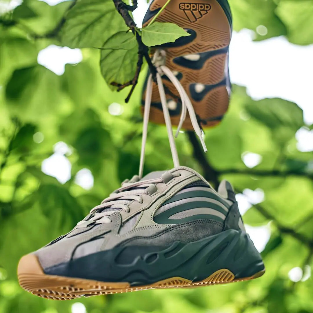 Adidas Yeezy 700 V2 Tephra Adidas