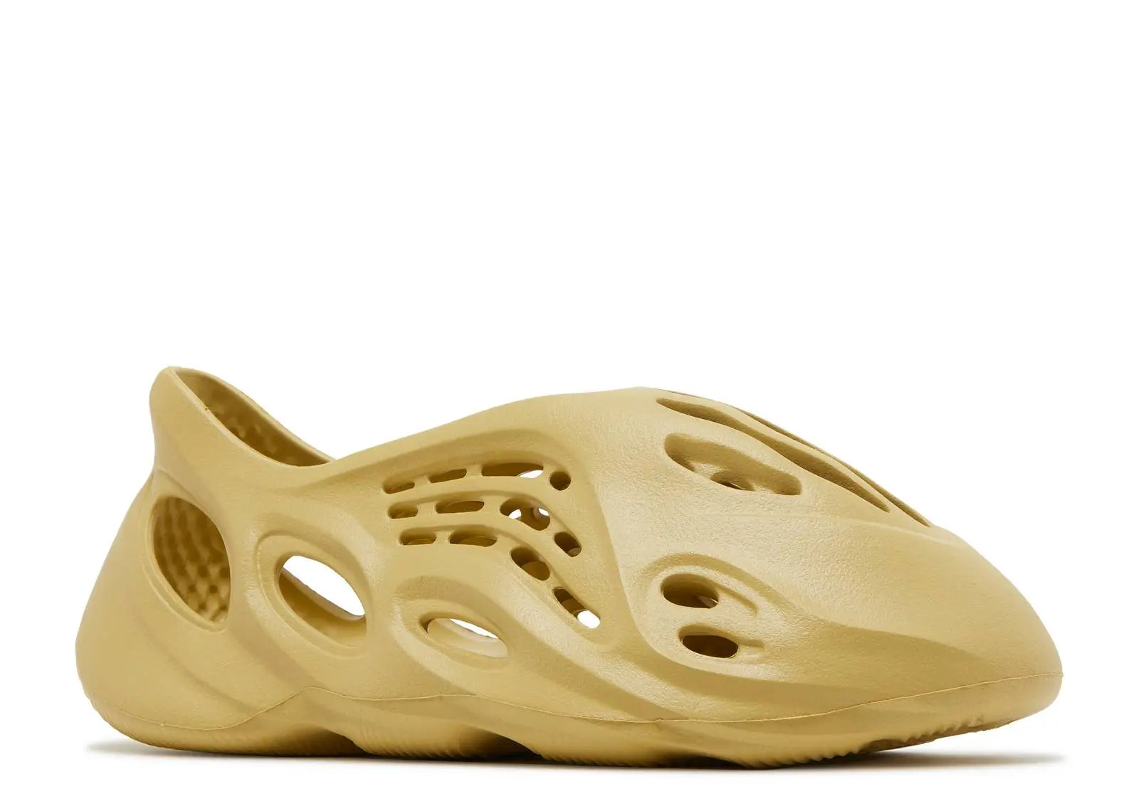 Adidas Yeezy Foam RNNR Sulfur Yeezy