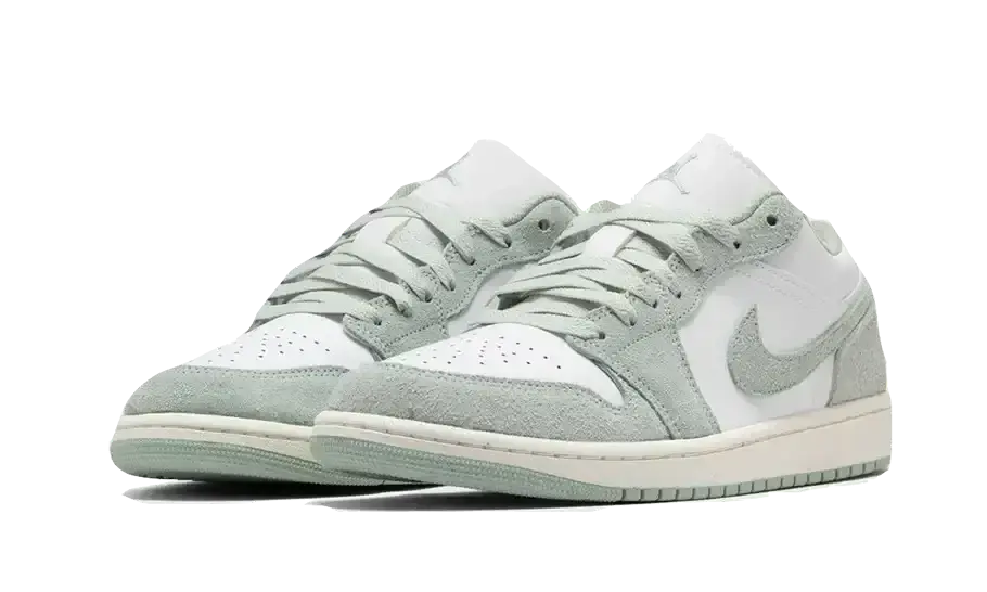 Air Jordan 1 Low SE White Seafoam VOSneakers