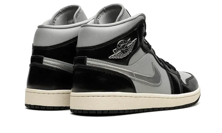 Air Jordan 1 Mid Black Chrome VOSneakers