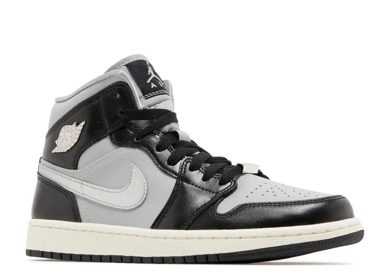 Air Jordan 1 Mid SE Black Metallic Silver Air Jordan