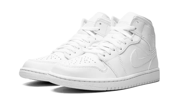 Air Jordan 1 Mid Triple White (2022) VOSneakers