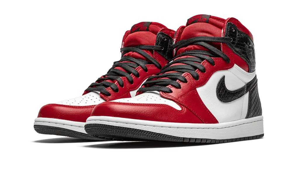 Air Jordan 1 Retro High Satin Snake Chicago VOSneakers
