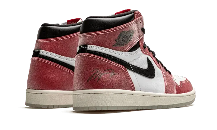 Air Jordan 1 Retro High Trophy Room Chicago Friends Family Air Jordan