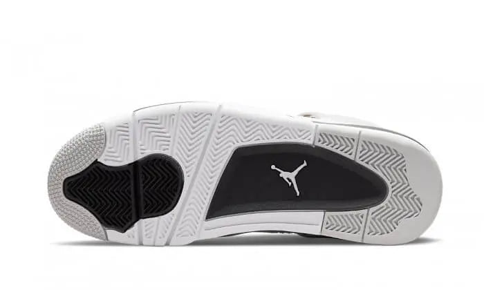 Air Jordan 4 Military Black VOSneakers