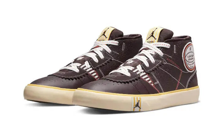 Air Jordan Series Mid Maison Château Rouge Brown Basalt VOSneakers
