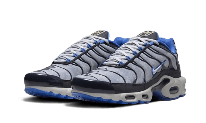 Air Max Plus SE Social FC VOSneakers