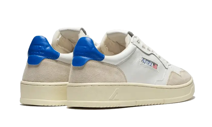 Autry Medalist Leather Suede Low White Light Blue VOSneakers