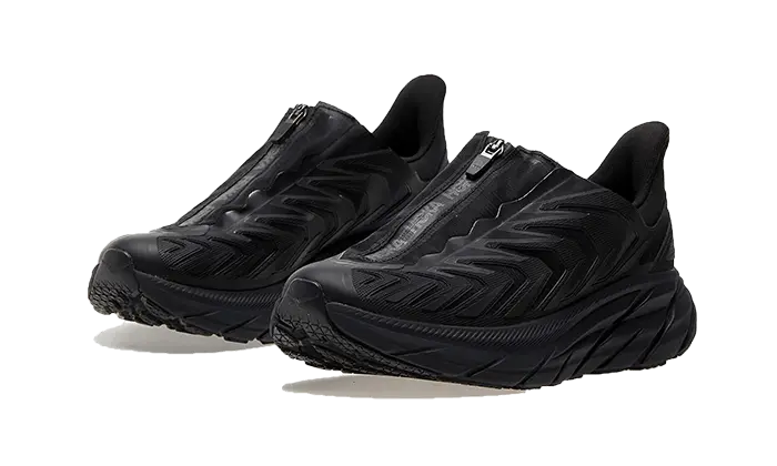 Hoka Project Clifton Triple Black Hoka