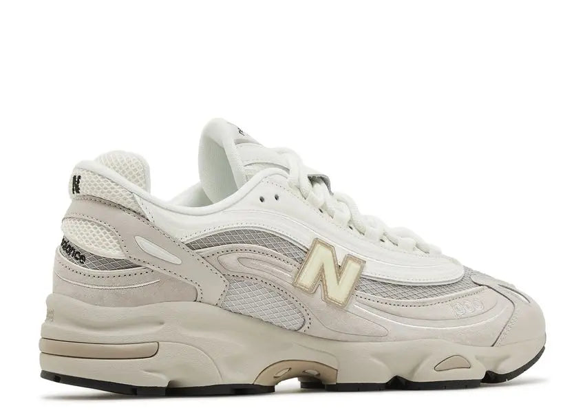 New Balance 1000 Grey Cream New Balance