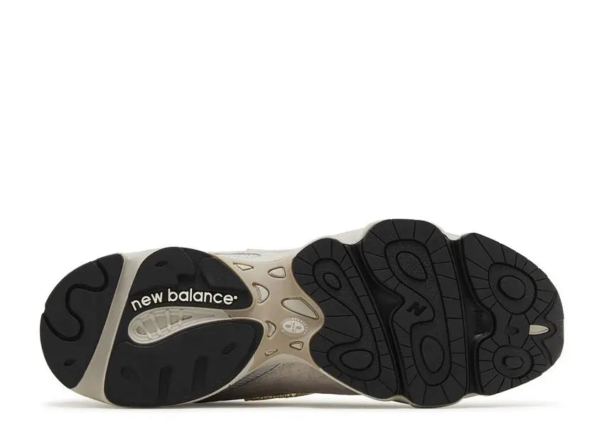 New Balance 1000 Grey Cream New Balance