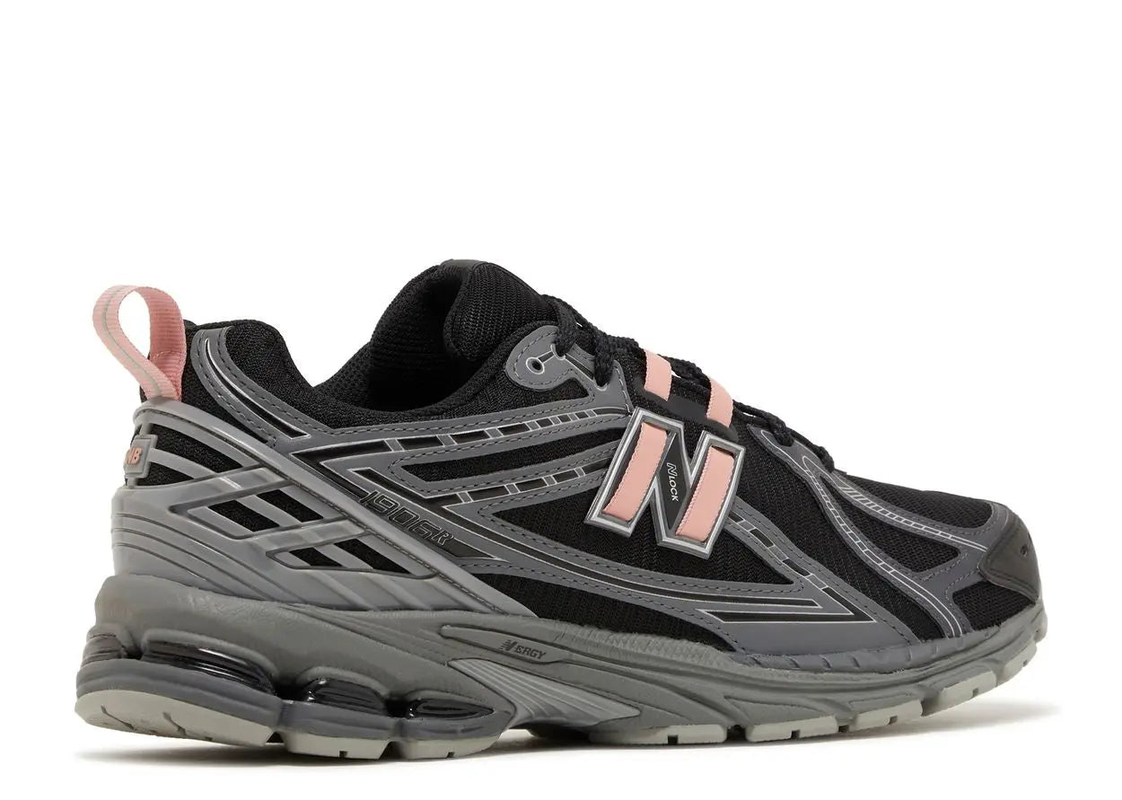 New Balance 1906R Black Pink Moon New Balance