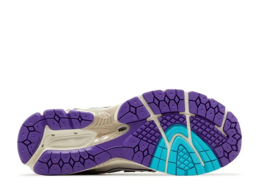New Balance 1906R Charlotte Hornets New Balance
