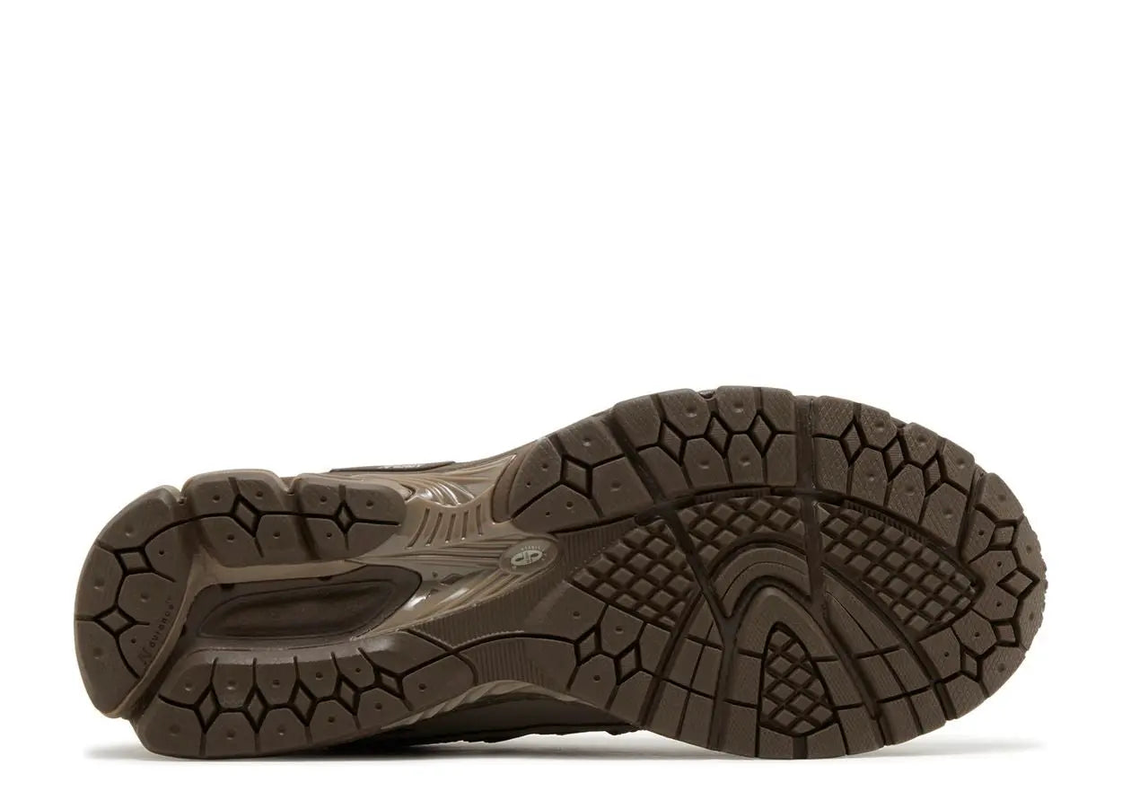 New Balance 1906R Driftwood Dark Mushroom New Balance