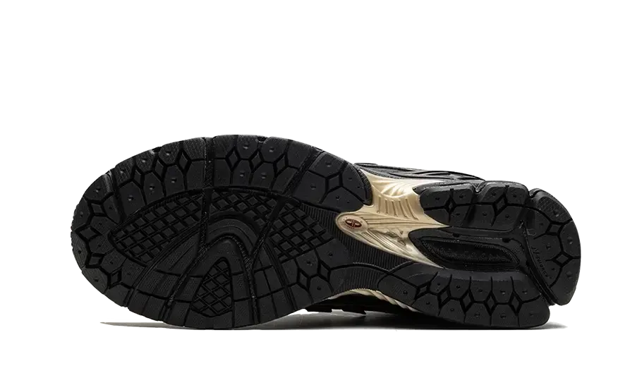 New Balance 1906R Kith Black New Balance