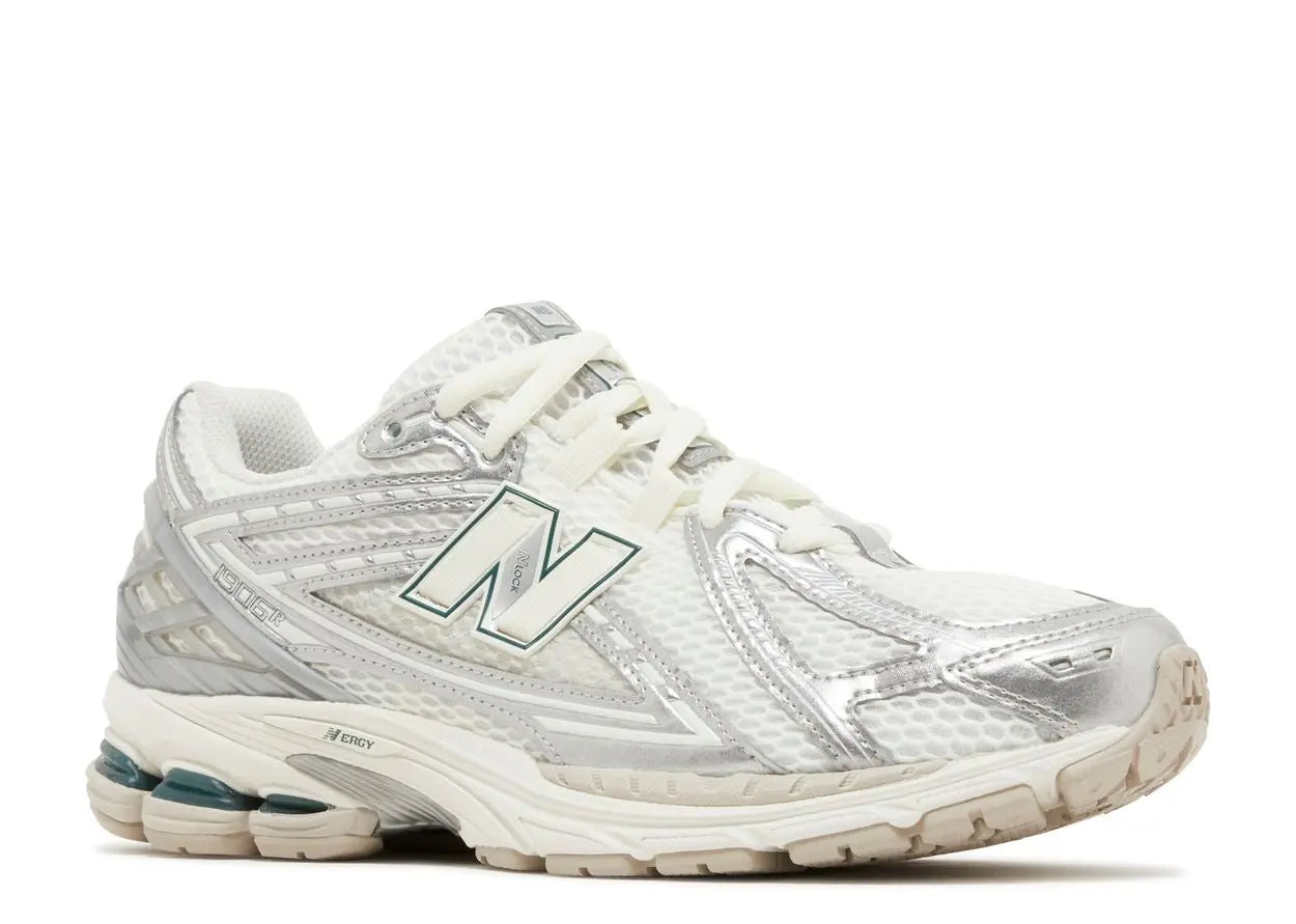 New Balance 1906R Silver Metallic Sea Salt New Balance