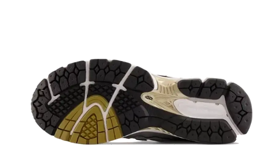 New Balance 1906R White Navy Gold New Balance