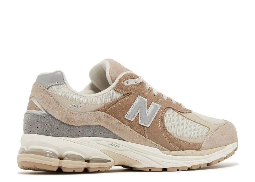 New Balance 2002R Driftwood Sandstone New Balance