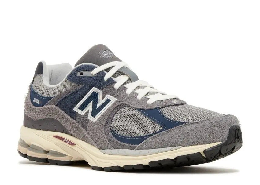 New Balance 2002R Navy Castlerock New Balance
