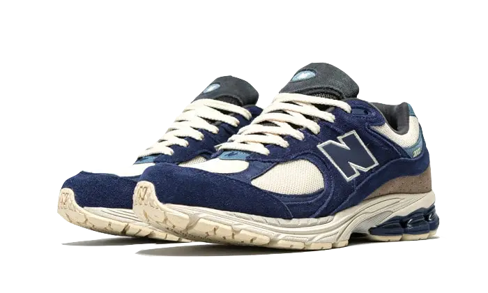 New Balance 2002R Navy Cream New Balance