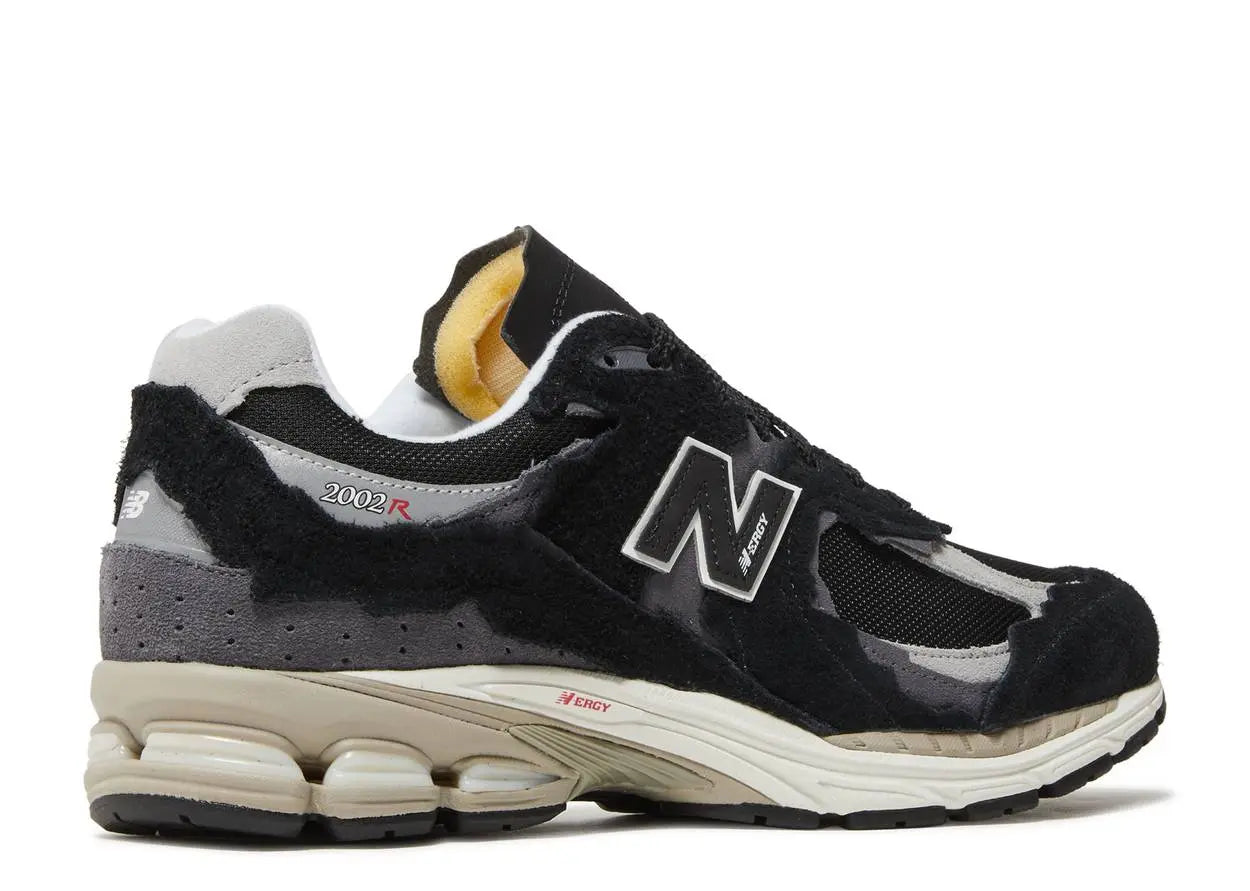 New Balance 2002R Protection Pack Black New Balance