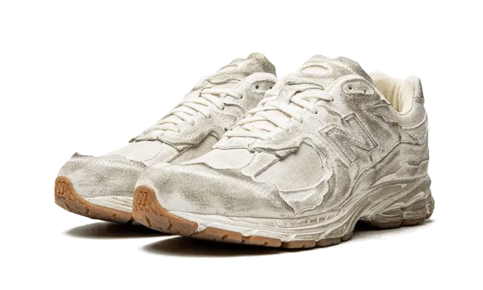 New Balance 2002R Protection Pack Distressed New Balance