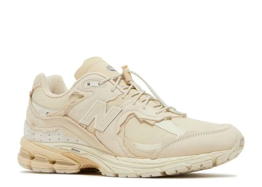 New Balance 2002R Protection Pack Sandstone New Balance