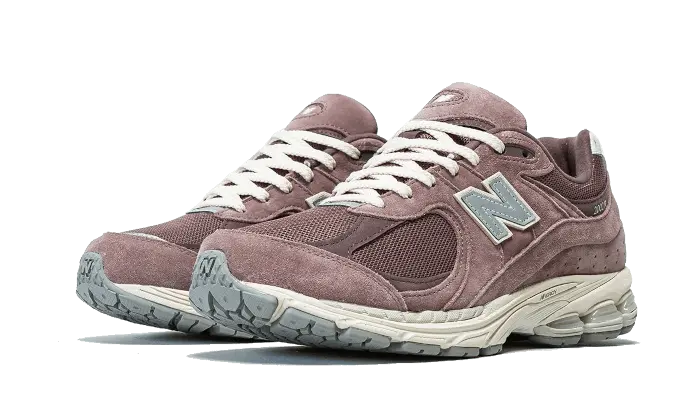 New Balance 2002R Suede Pack Black Fig New Balance